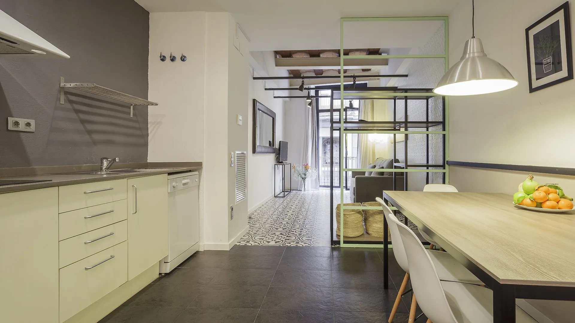 Ssg Liceo Apartments Barcelona